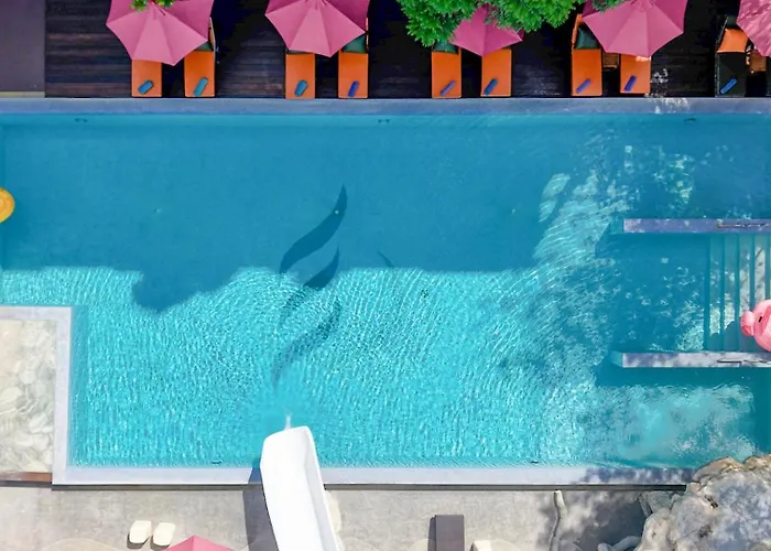 Phuvaree Resort Patong