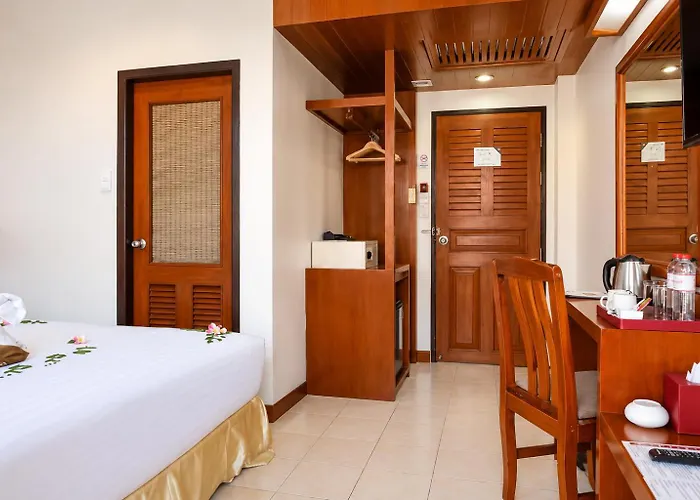 Tony Resort Patong